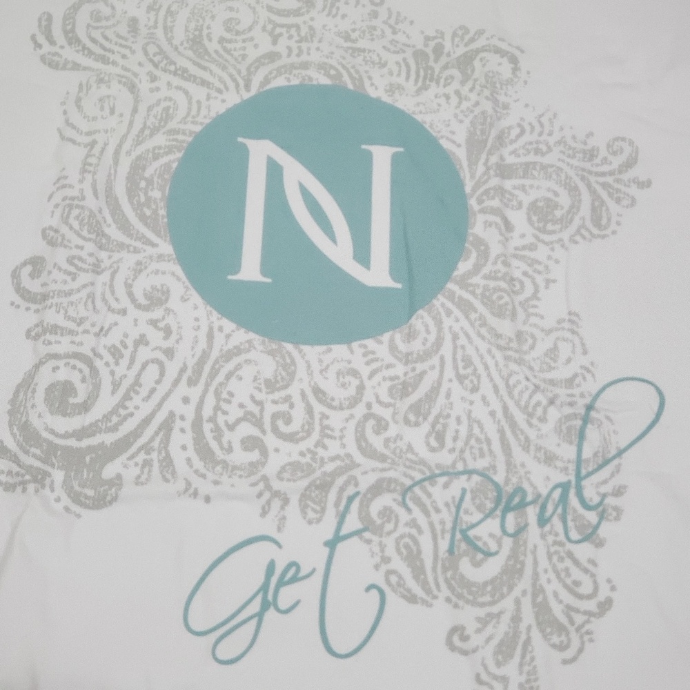Nerium White Stretch T-shirt Size L NWT